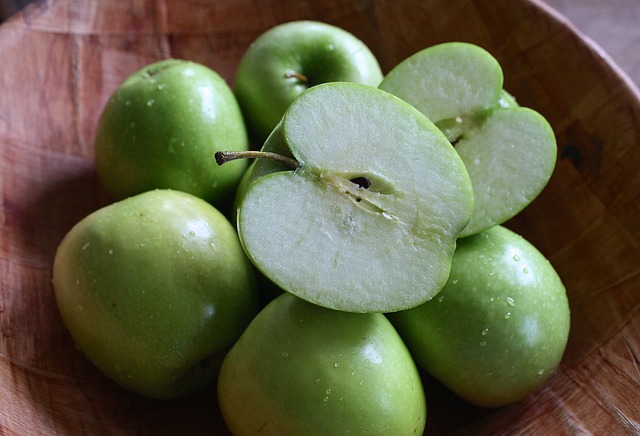 Manzanas en Almíbar