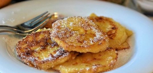 Buñuelos de Dulce de Membrillo