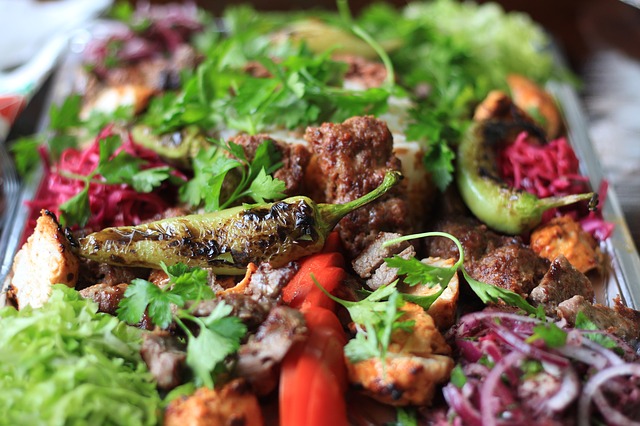 Churrasquitos de lomo con brochette de verduras