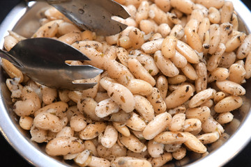 Ensalada de alubias con bacalao