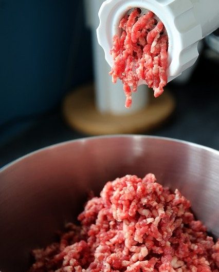 Pan de carne con espinaca y queso