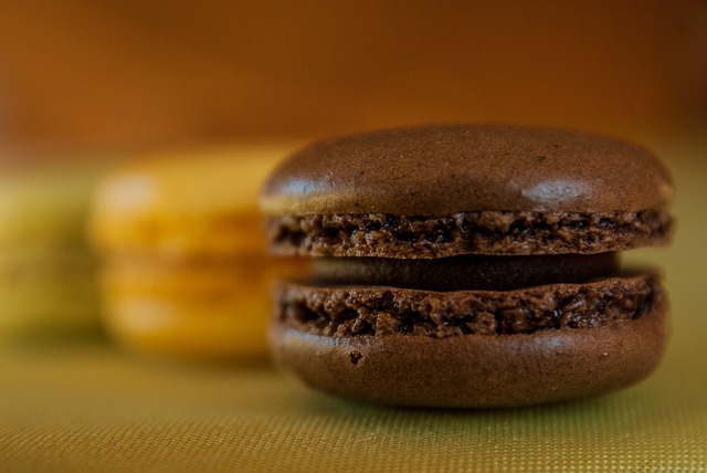 Macarons de Nuez Relleno de Chocolate