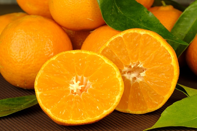 Naranjas con Crema Chantilly