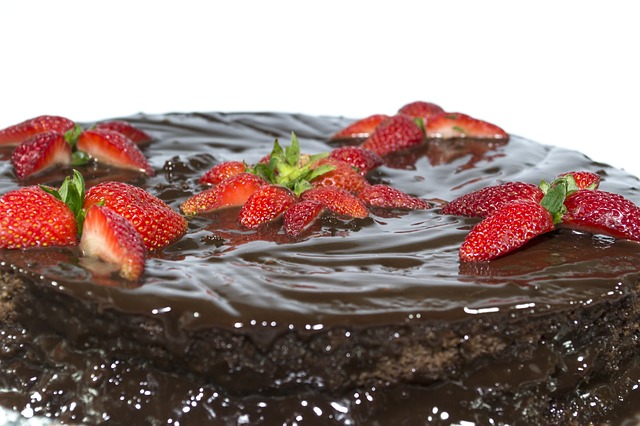 Torta de Chocolate y Frutillas