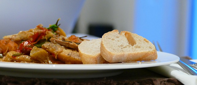 Pollo a la Cacerola con Papas