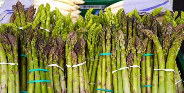 Ensalada de Espárragos y Morrones