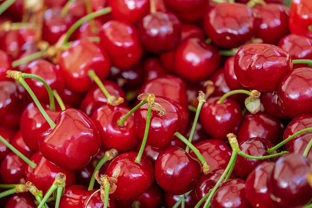 Cerezas en Almíbar