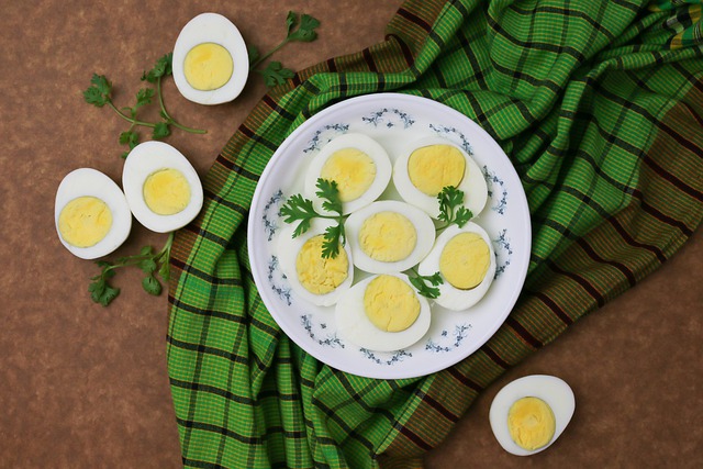 Huevos Rellenos con Paté