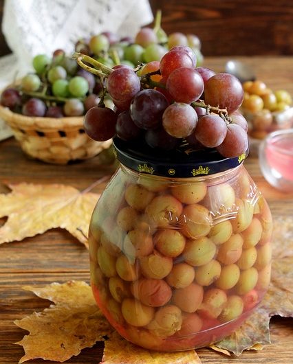 Uvas en Almíbar de Vino Blanco y Coñac