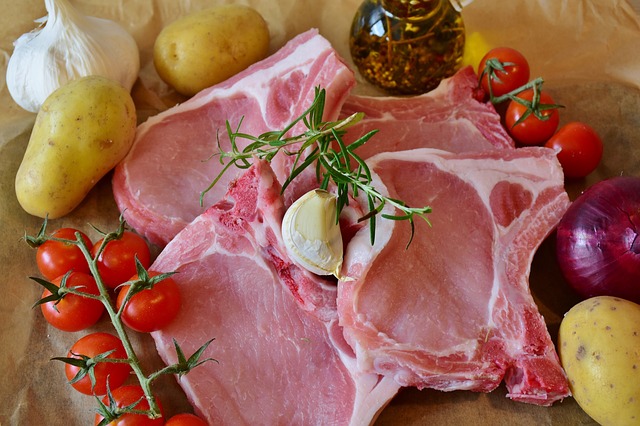 Costillas de Cerdo con Fideos