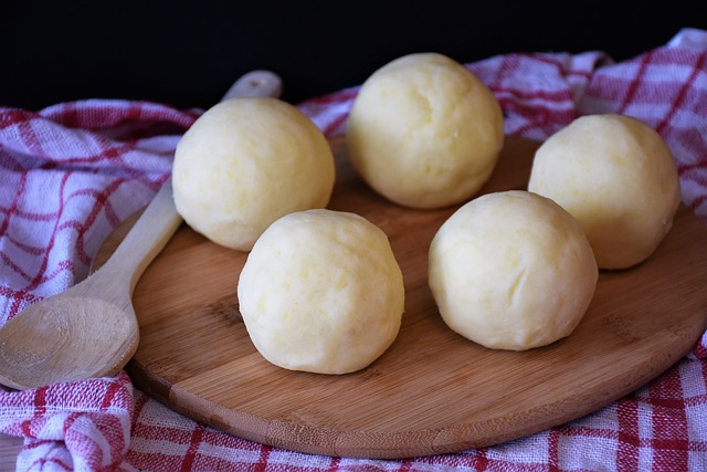 Confit de Pato con Knedlíky