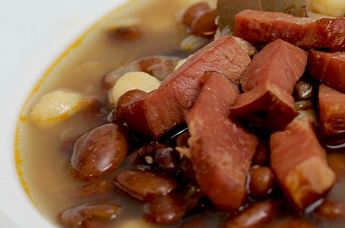 Sopa de Frijoles